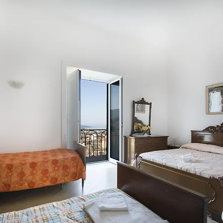 Lo Stradone Pensjonat Meta